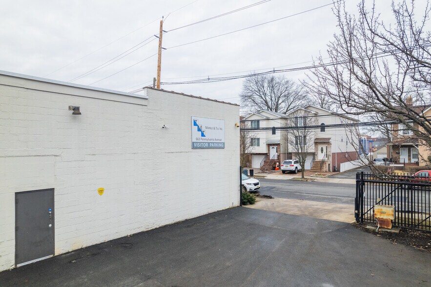 More Photos Of 663 Pennsylvania Ave, Elizabeth Warehouse For Lease