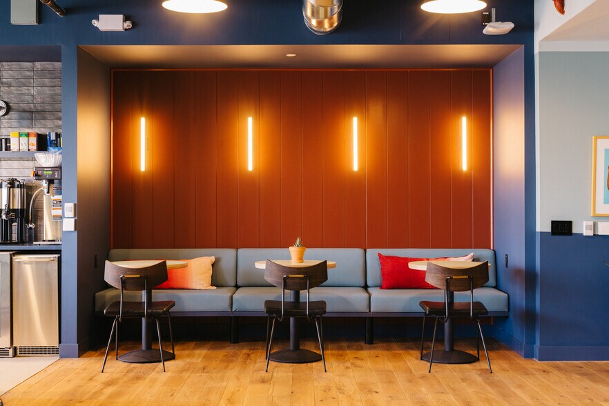 More Photos Of 600 B St, San Diego Coworking Space