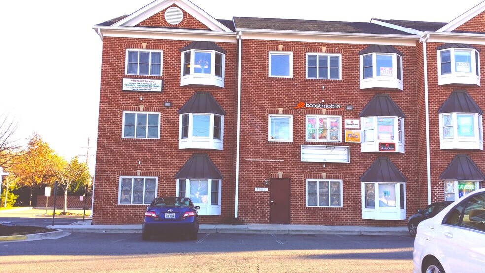 More Photos Of 5981 Columbia Pike, Falls Church Medical For Sale