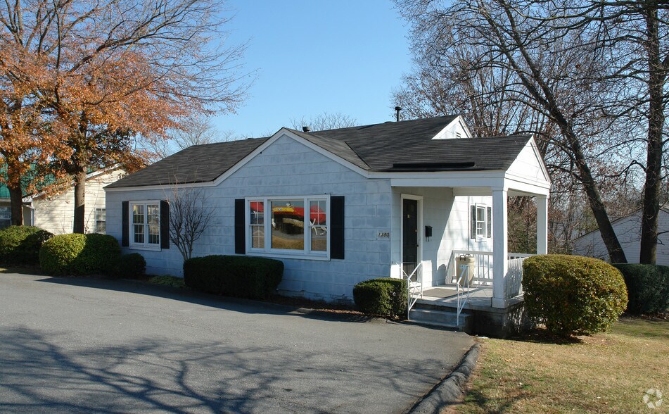 Primary Photo Of 1380 Wylie Dr, Marietta Office For Lease