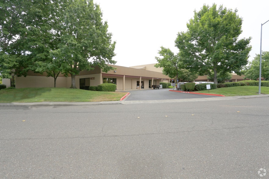Primary Photo Of 600 Martin Ave, Rohnert Park Light Manufacturing For Lease