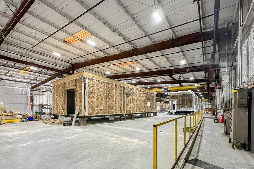 More Photos Of 101 Waldron Dr, Durant Manufacturing For Lease