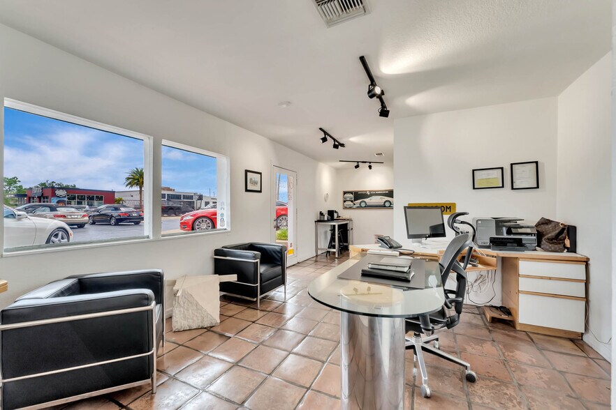 More Photos Of 609 W Fairbanks Ave, Winter Park Auto Repair For Sale