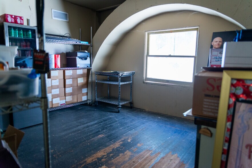 More Photos Of 336-338 Central Ave, Fillmore Storefront For Sale