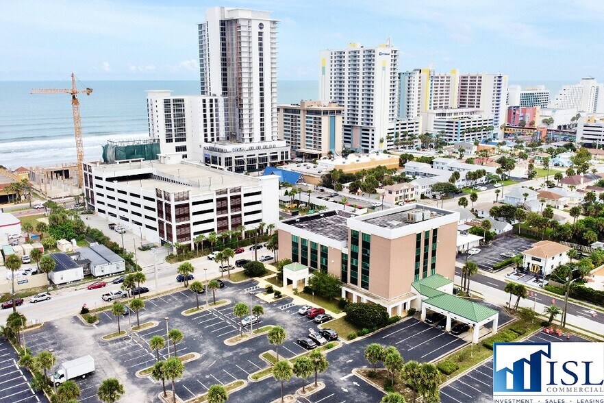 More Photos Of 501 N Grandview Ave, Daytona Beach Medical For Sale