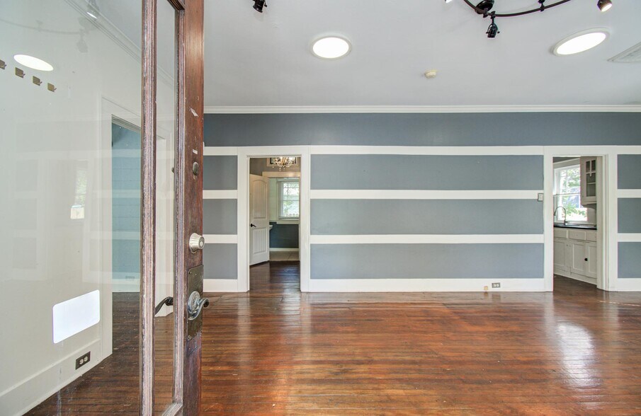 More Photos Of , League City Office For Sale