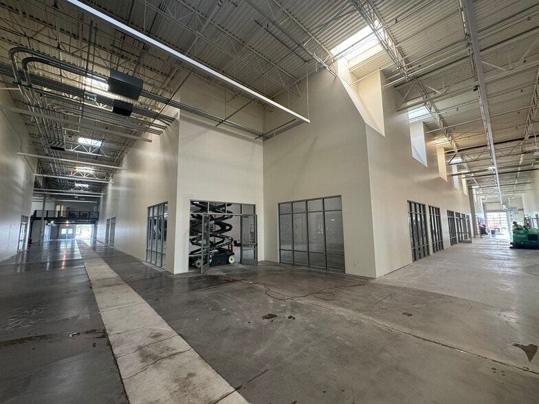 More Photos Of 2450 Oddie Blvd, Sparks Storefront Retail Office For Lease