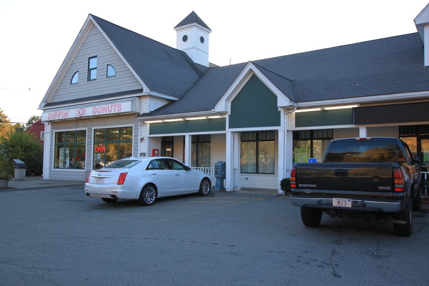 More Photos Of 1123 Central St, Leominster Freestanding For Lease