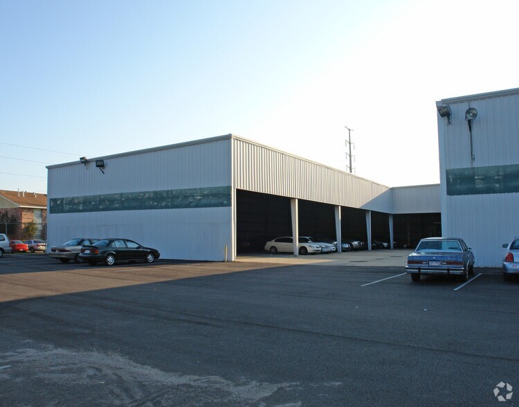 More Photos Of 3262 Dauphin St, Mobile Freestanding For Lease