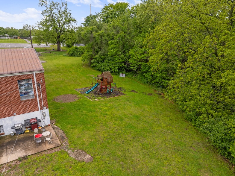 More Photos Of 1424 S 55th St, Kansas City Religious Facility For Sale