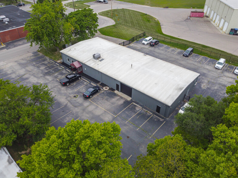 Primary Photo Of 2107 Jergens Rd, Dayton Light Distribution For Lease