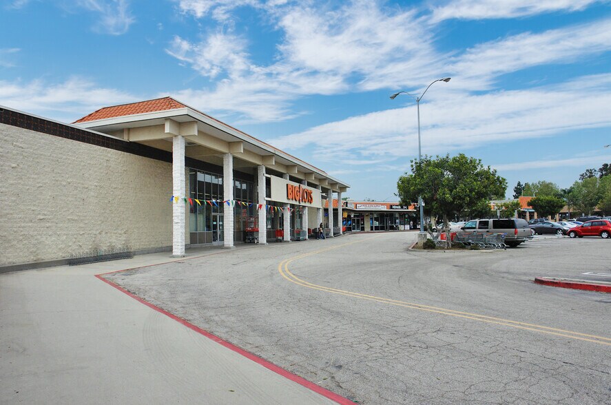 More Photos Of 2495-2597 Sycamore Dr, Simi Valley Unknown For Lease