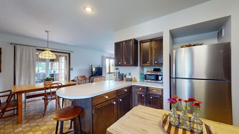 More Photos Of 17069 400th St, Leland Contractor Storage Yard For Sale