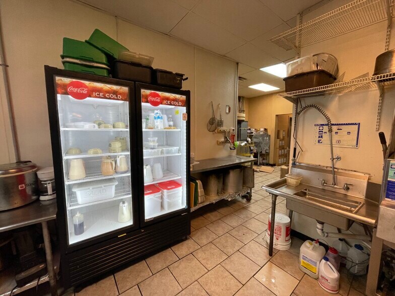 More Photos Of 2120 Oakheart Rd, Myrtle Beach Restaurant For Lease
