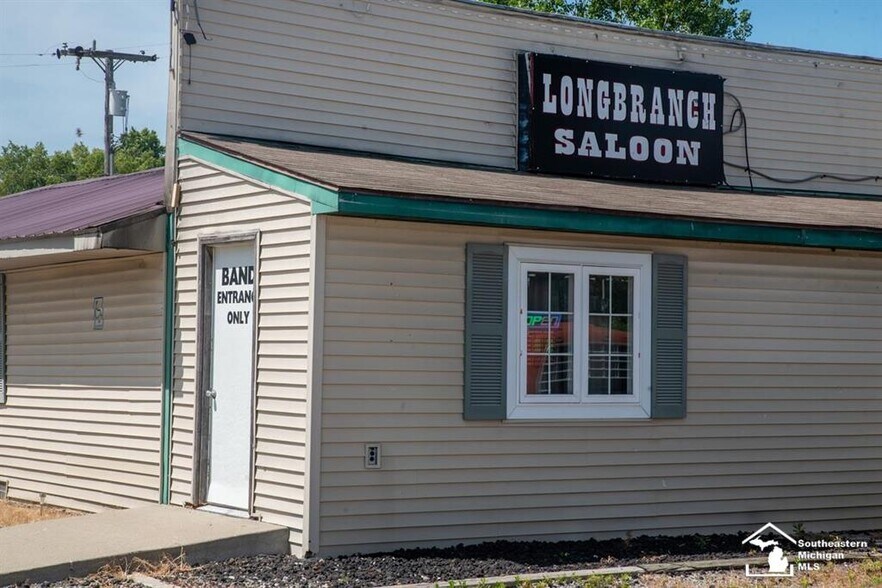 More Photos Of 10221 Telegraph Rd, Carleton Bar For Sale