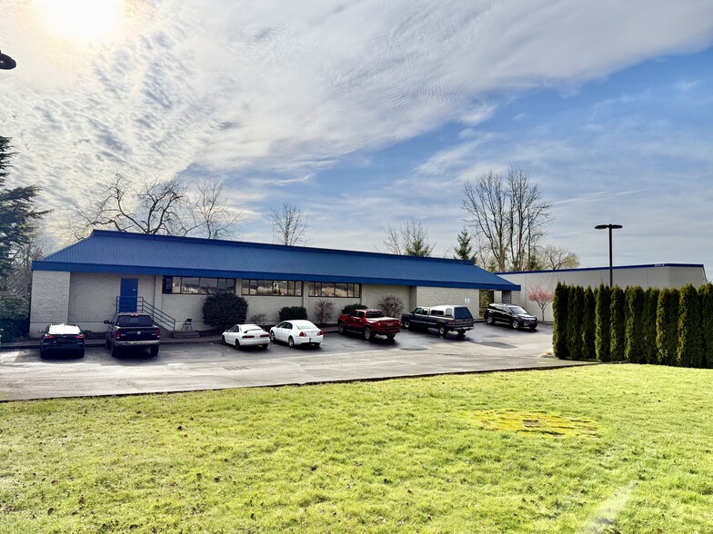 More Photos Of 8014 NE 13th Ave, Vancouver Freestanding For Sale