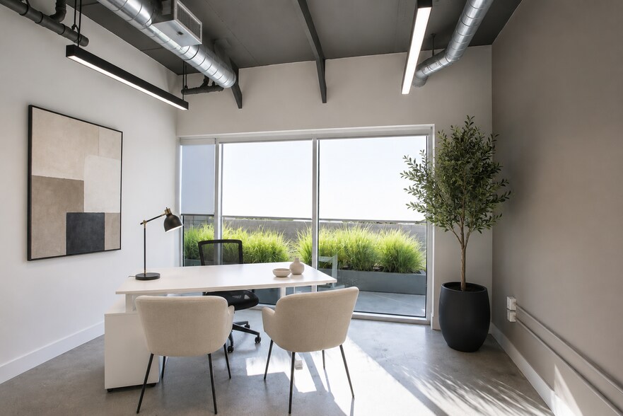 More Photos Of 6262 Glade Ave, Woodland Hills Coworking Space
