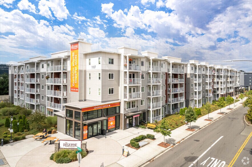 Primary Photo Of 1107 A St NE, Auburn Apartments For Lease