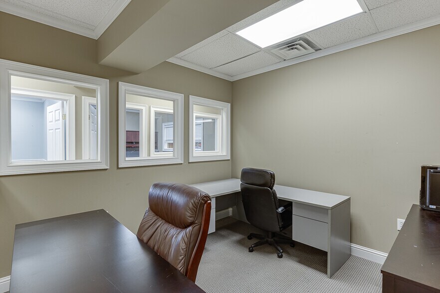 More Photos Of 743 Church St, Buford Office For Sale