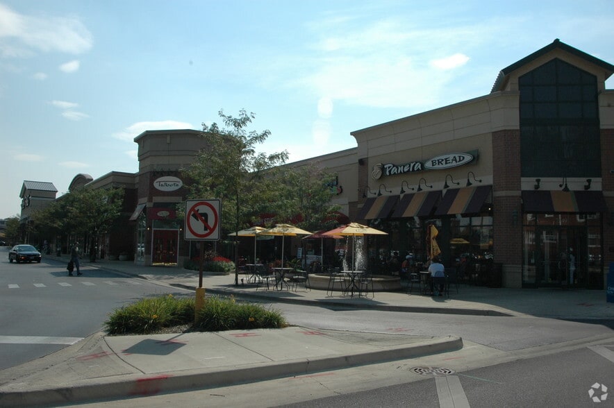 More Photos Of 7217-7249 Lake St, River Forest Unknown For Lease