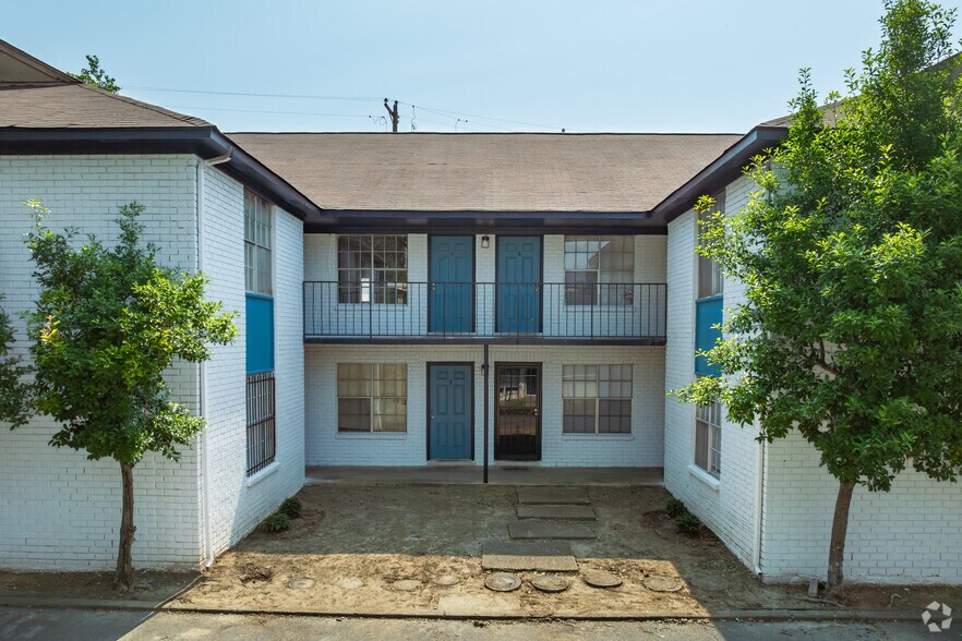 More Photos Of 3467-3469 Southern Ave, Memphis Apartments For Sale