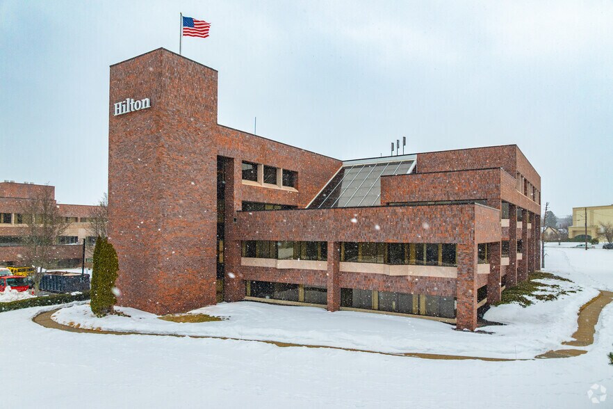 Primary Photo Of 3 Allied Dr, Dedham Coworking Space