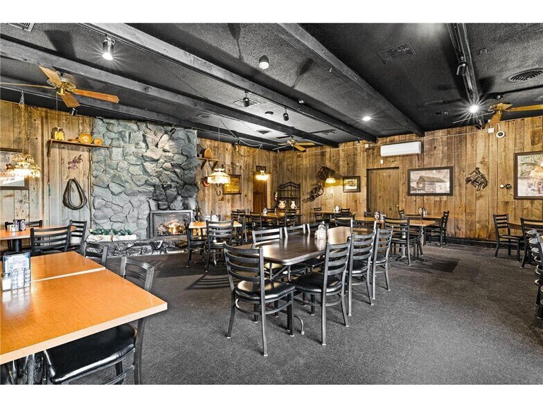 More Photos Of 4654 County Highway 61 hwy, Moose Lake Specialty For Sale