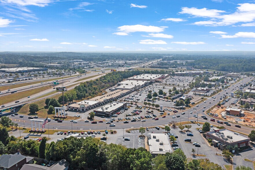 More Photos Of 1017 Vann Dr, Jackson General Retail For Sale