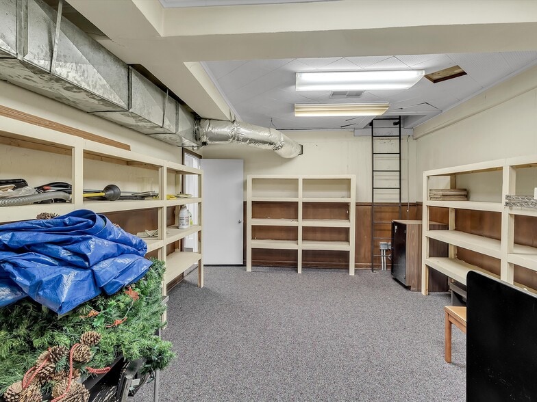 More Photos Of 624 W Main St, Sylva Bank For Sale