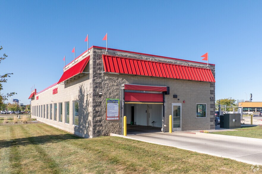 More Photos Of 2950 Fairfield Ln, Ottawa Carwash For Sale