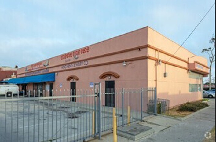 More Photos Of 1842-1862 E Anaheim St, Long Beach, Long Beach Freestanding For Lease