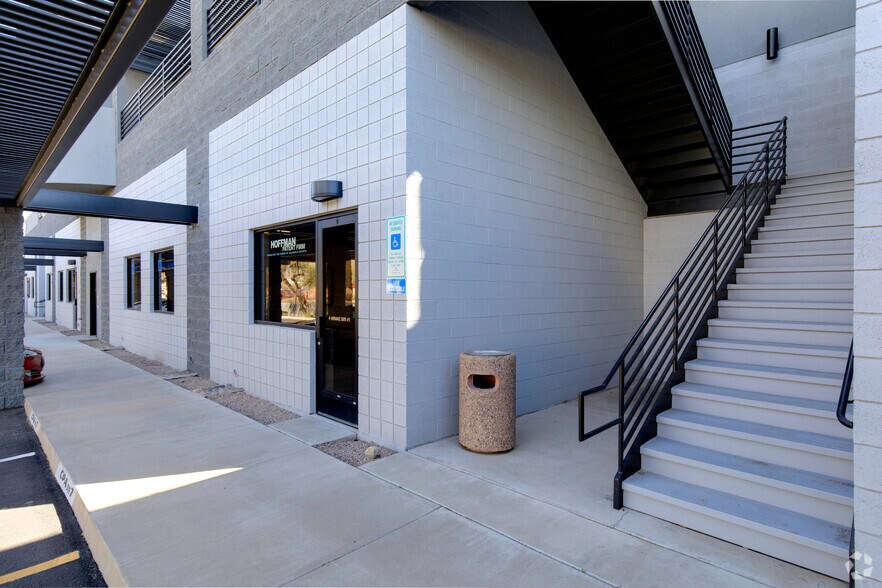 More Photos Of 7689 E Paradise Ln, Scottsdale Coworking Space