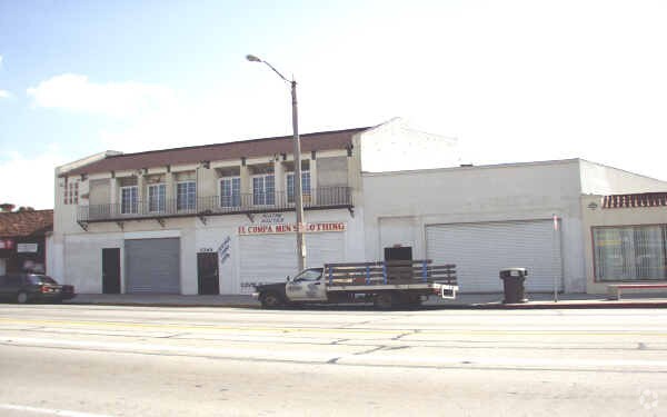 More Photos Of 5358-5366 Long Beach Blvd, Long Beach Storefront Retail Residential For Lease
