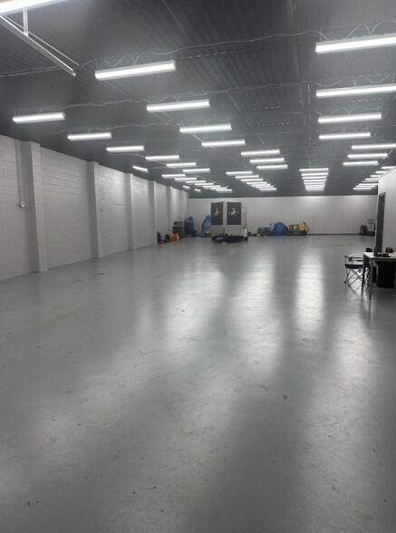 More Photos Of 1514 Springfield St, Dayton Warehouse For Lease