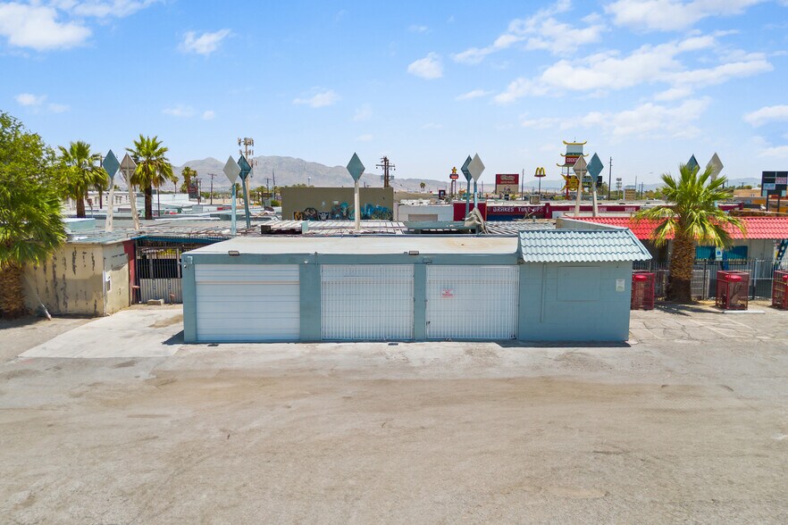 More Photos Of 1961 E Charleston Blvd, Las Vegas Carwash For Lease