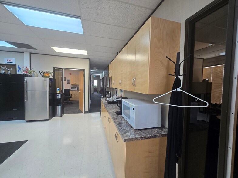 More Photos Of 5201 44 St, Bonnyville Industrial For Sale