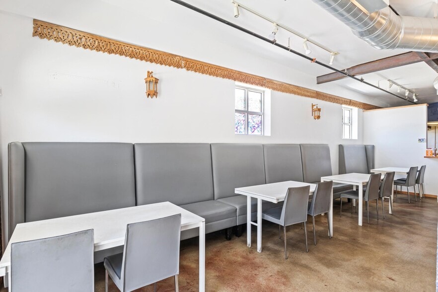 More Photos Of 4500 N 12th St, Phoenix Restaurant For Sale