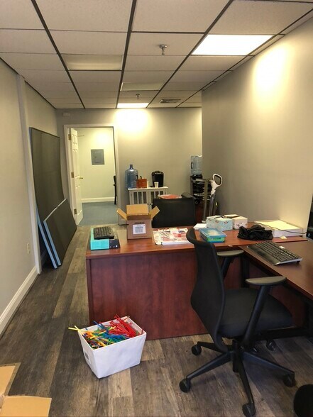 More Photos Of 1 S Greeley Ave, Chappaqua Medical For Lease