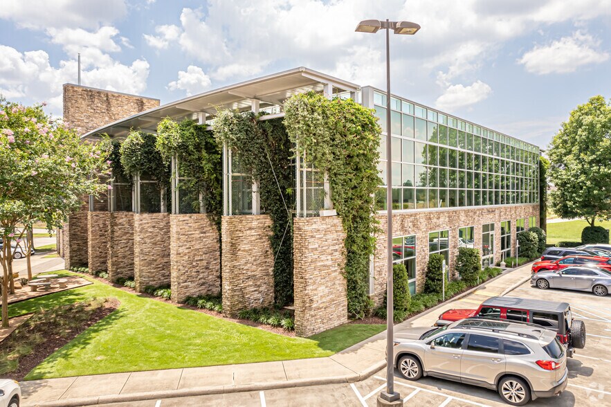 More Photos Of 7031 Commerce Cir, Baton Rouge Office Residential For Lease