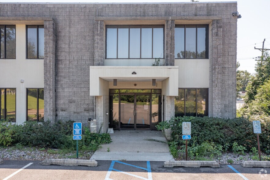 More Photos Of 431 3rd Ave, Cherry Hill Medical For Sale