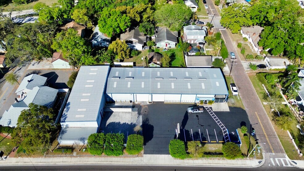 Primary Photo Of 5508 N Nebraska Ave, Tampa Warehouse For Sale