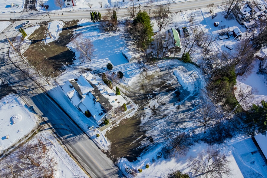 More Photos Of 1844 Depot St, Manchester Center Restaurant For Sale