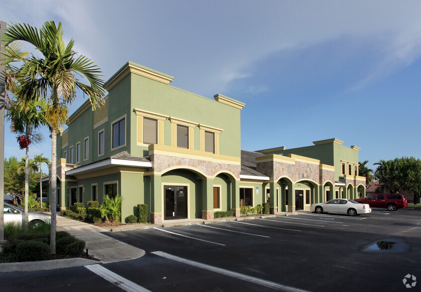 Primary Photo Of 14311 Metropolis Ave, Fort Myers Office For Lease