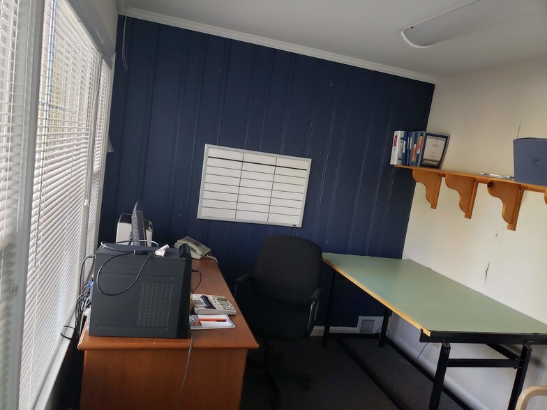 More Photos Of 205 Jeff Davis Pl, Fayetteville Office For Lease