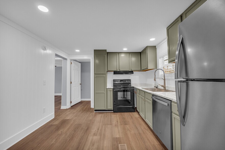 More Photos Of 38 maurice Way, Lavonia Office For Lease