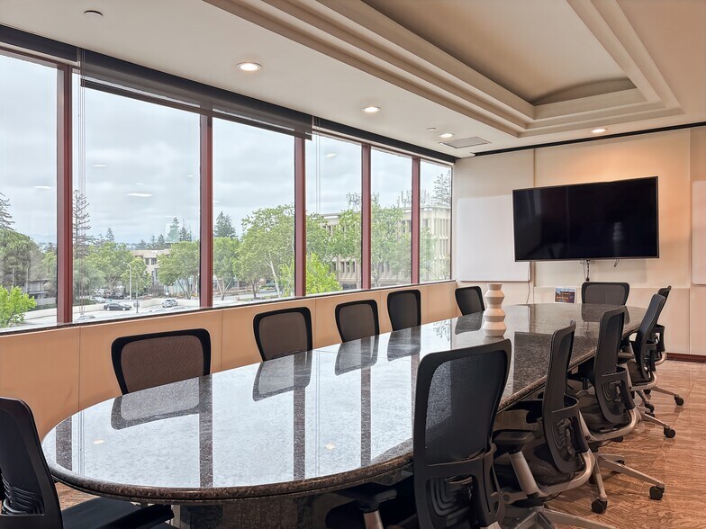 More Photos Of 200 Page Mill Rd, Palo Alto Coworking Space