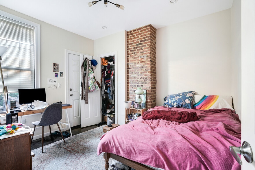 More Photos Of 119 33rd St, Brooklyn Apartments For Sale