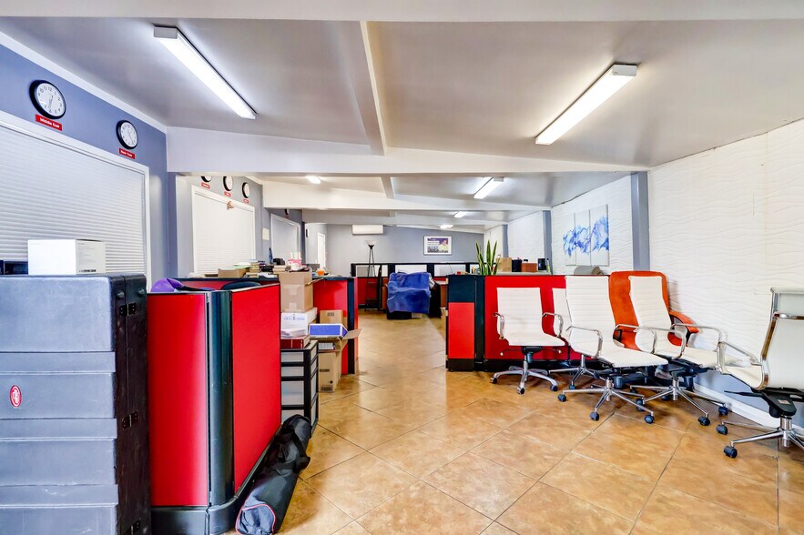 More Photos Of ,  Unknown For Sale