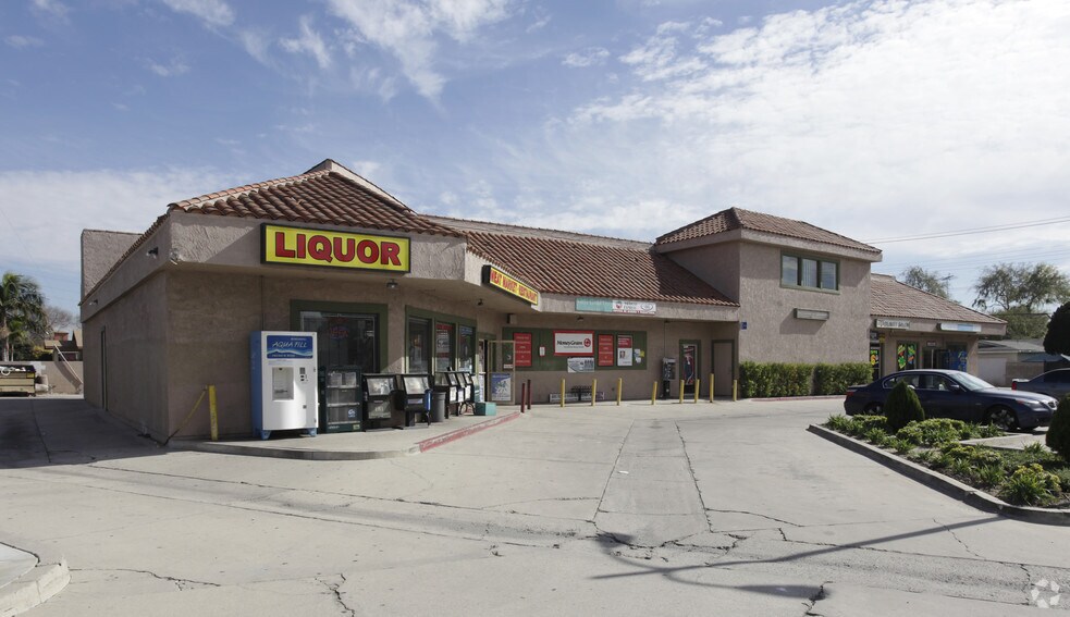 More Photos Of 410-412 S Lemon St, Fullerton General Retail For Lease
