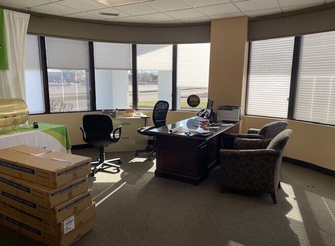 More Photos Of 3070 Coon Rapids Blvd NW, Coon Rapids Bank For Sale